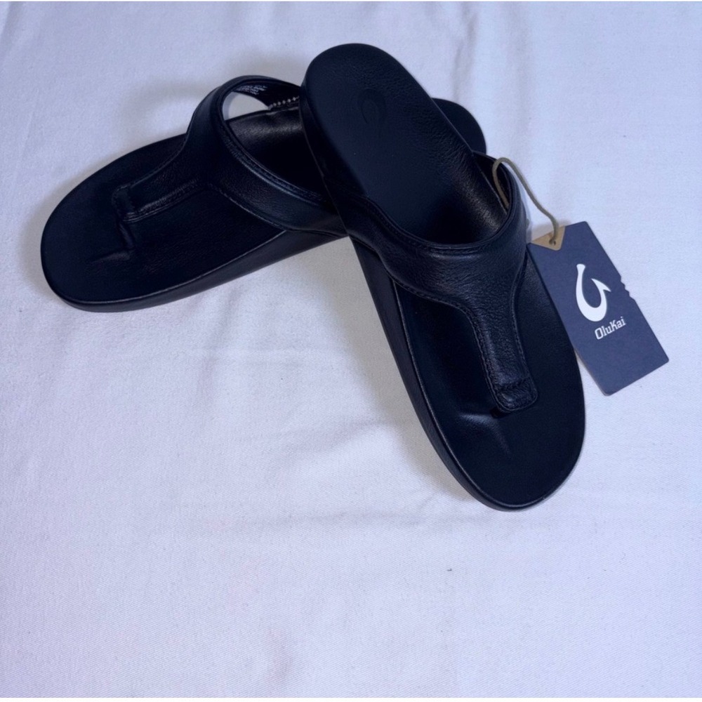 OluKai Kipe'a Lipi Sandal 10 Black NEW Leather Thong Flip Flop 20502-4040